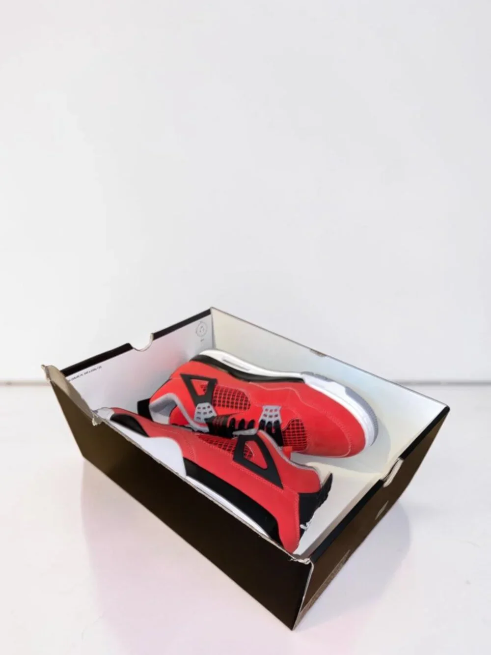 Air Jordan 4 Retro Toro Bravo (2026) Mens Basketball Shoes Fire Red FQ8138 600
